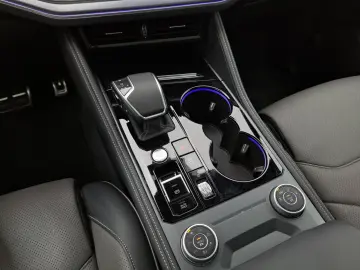 Touareg R-Line 3.0 TDI Stand Pano HuD Air Massag