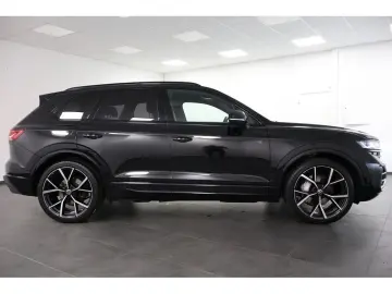 Touareg 3.0 TDI 4M R-Line  Black Style  Navi