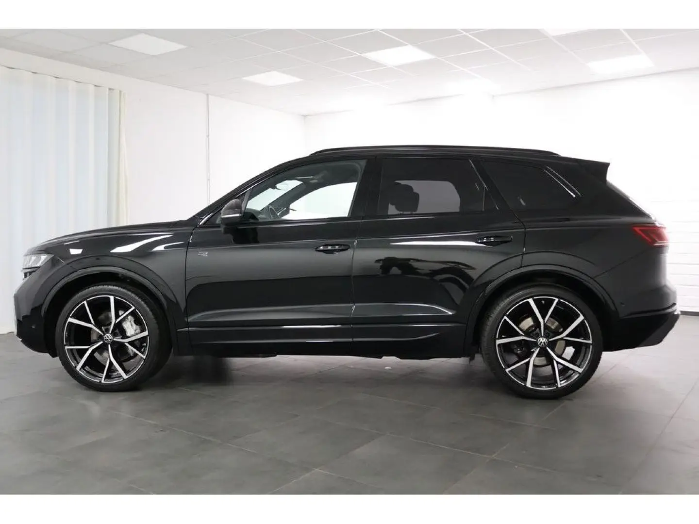 Touareg 3.0 TDI 4M R-Line  Black Style  Navi