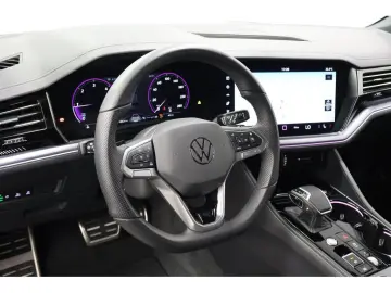 Touareg 3.0 TDI 4M R-Line  Black Style  Navi