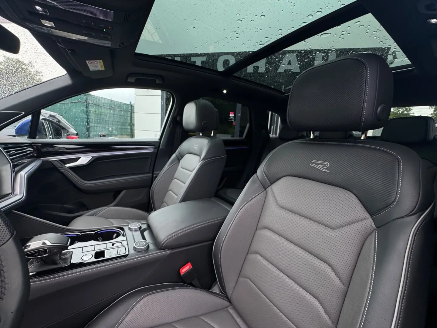 Touareg 3.0 TDI 4Motion R-Line PANO AIR