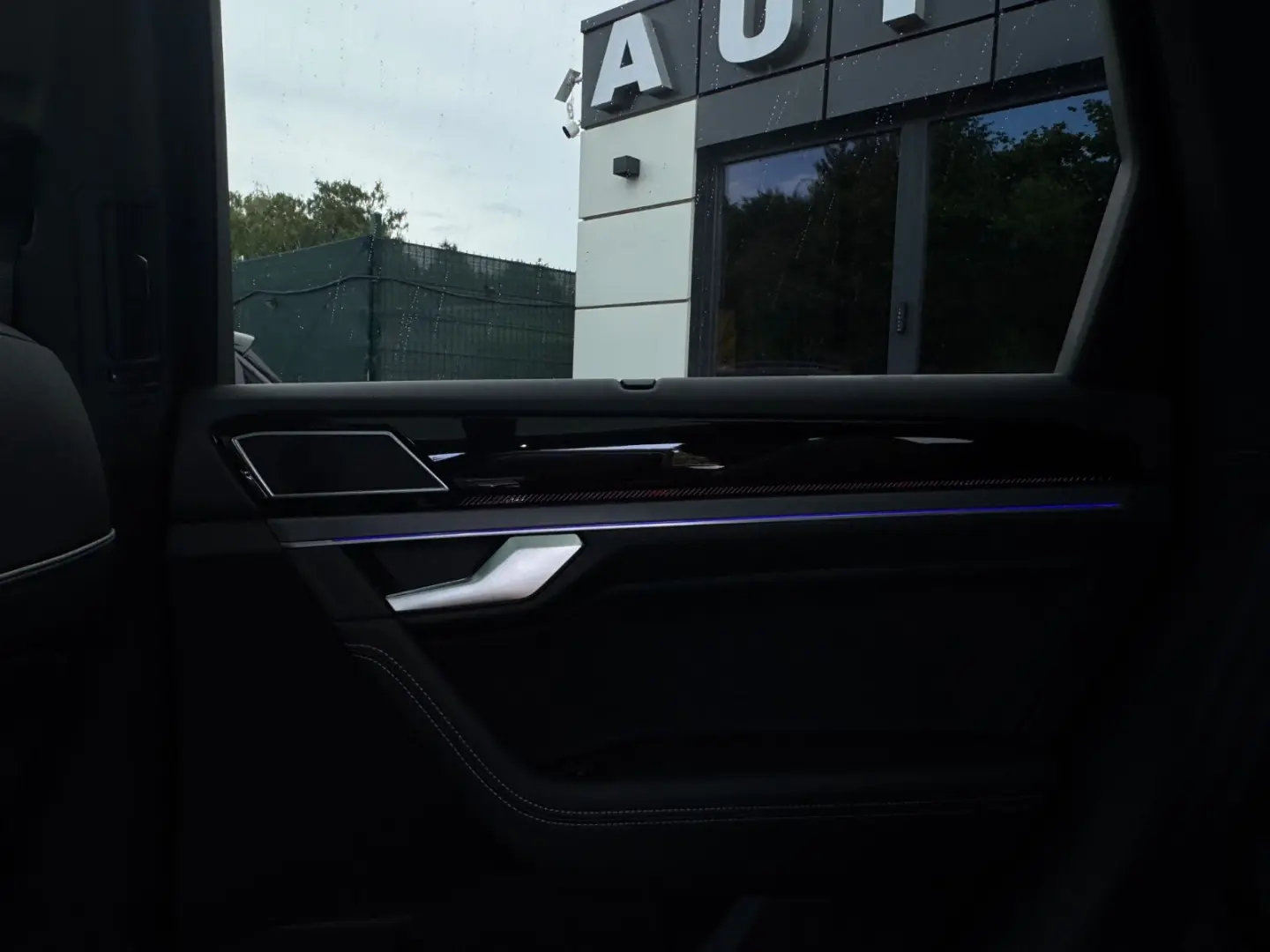 Touareg 3.0 TDI 4Motion R-Line PANO AIR