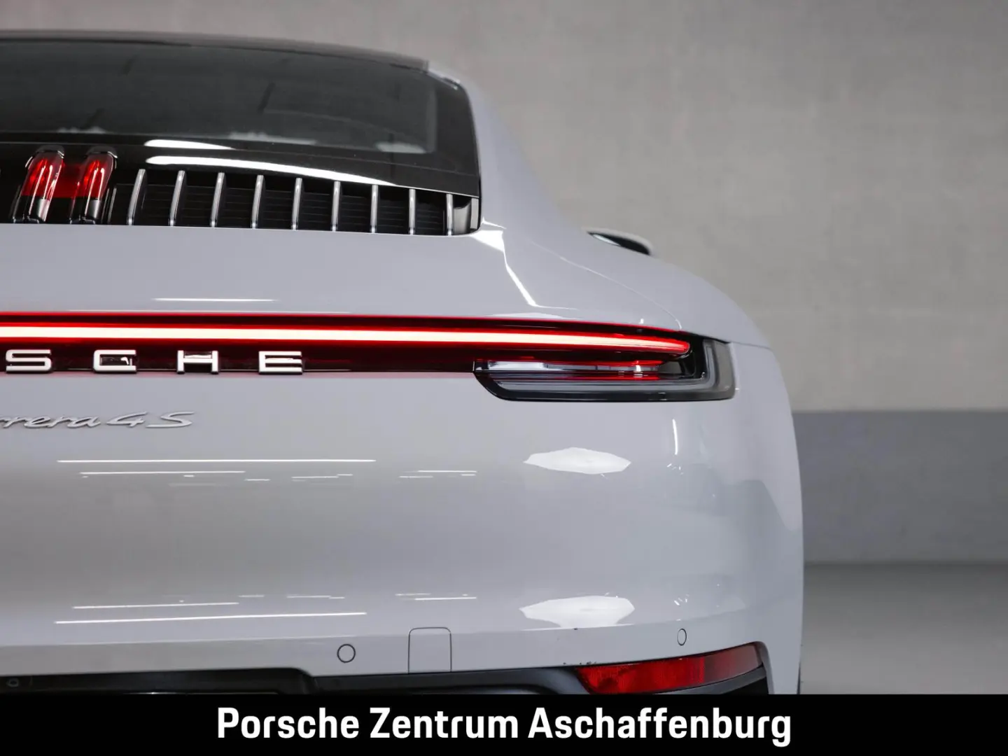 911 Carrera 4S Sport