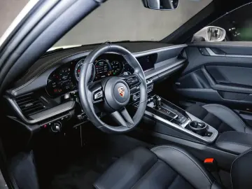 911 Carrera 4S Sport