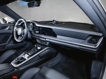 911 Carrera 4S Sport