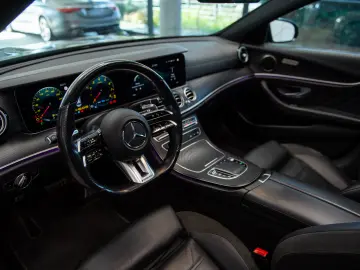 Mercedes-Benz Clasa E 53 AMG 4Matic