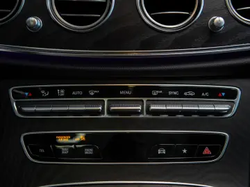 Mercedes-Benz Clasa E 53 AMG 4Matic