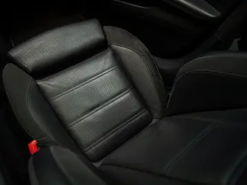 Mercedes-Benz Clasa E 53 AMG 4Matic