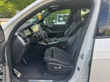 X5 xDrive30d M Sport PANO HUD LUFTFEDERUNG GLAS