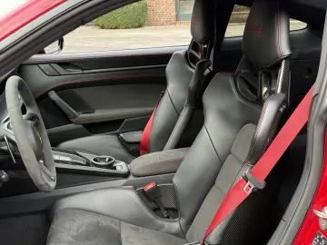 992 911 Carrera 4 GTS