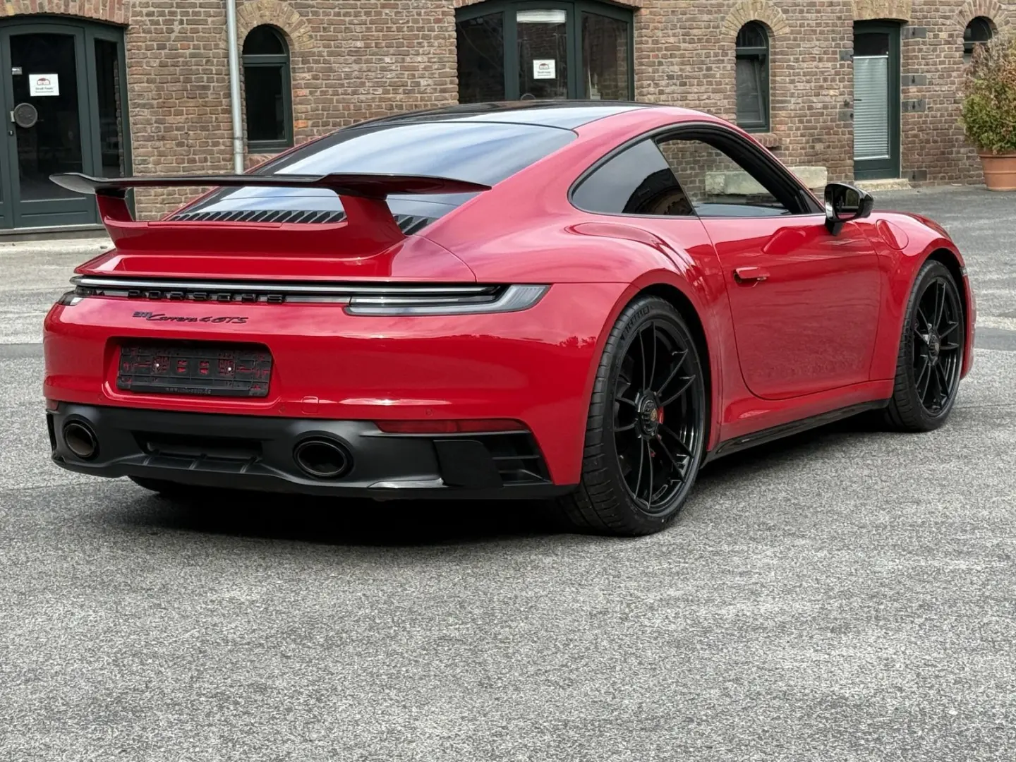 992 911 Carrera 4 GTS