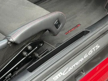 992 911 Carrera 4 GTS