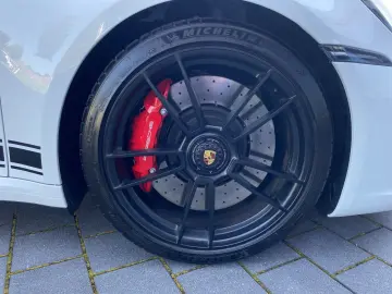 992 (911) Carrera 4 GTS