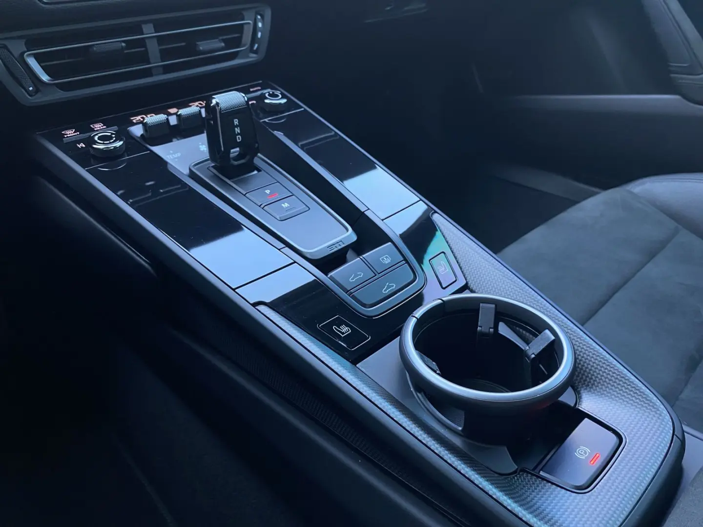 992 (911) Carrera 4 GTS