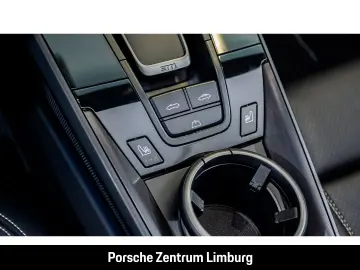 992 911 Carrera 4 GTS