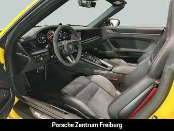 992 911 Carrera 4 GTS Cabriolet