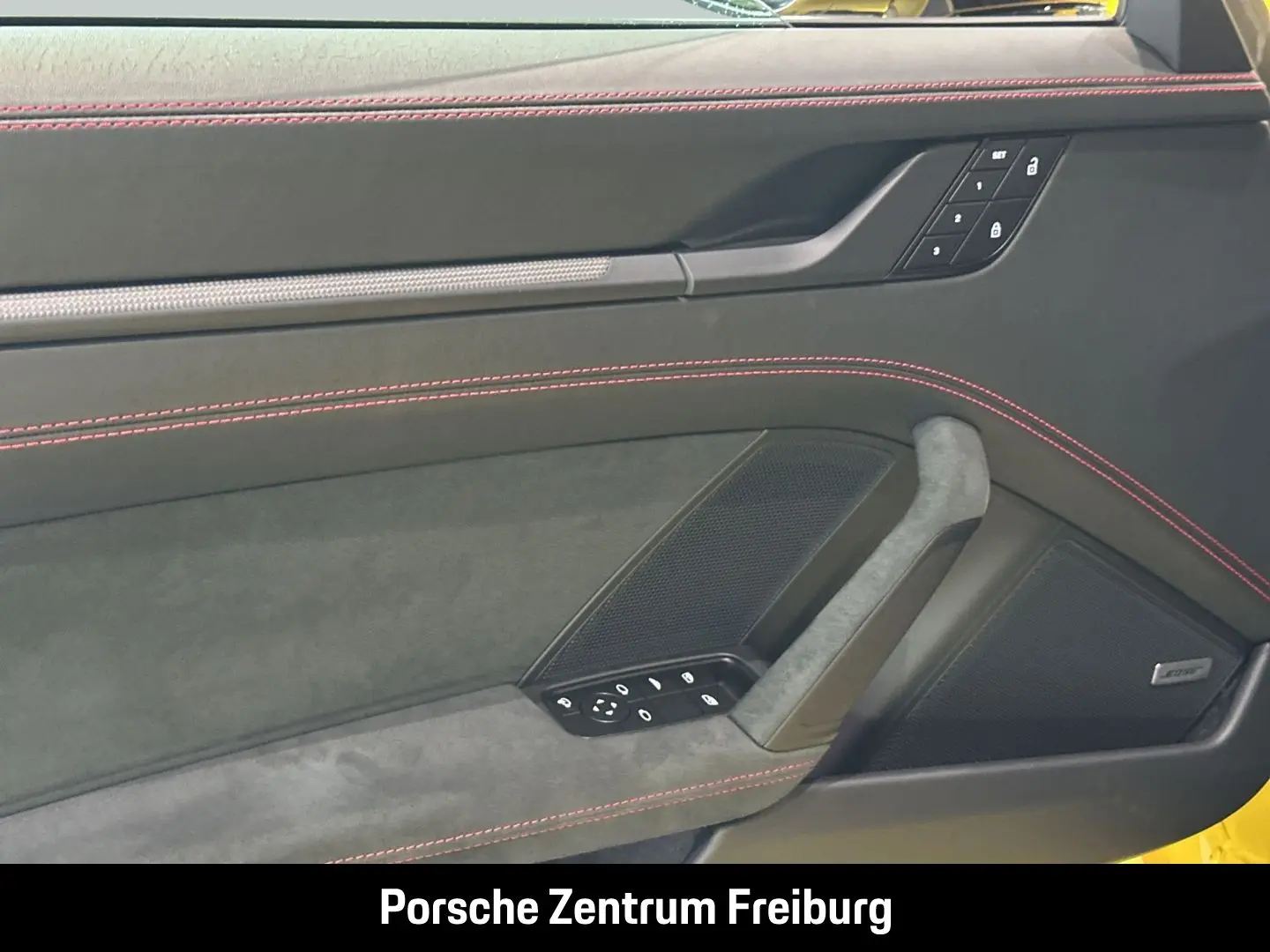 992 911 Carrera 4 GTS Cabriolet