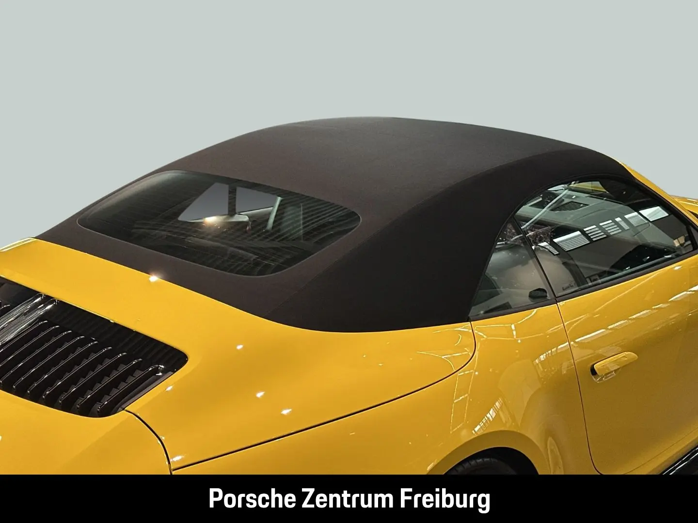 992 911 Carrera 4 GTS Cabriolet