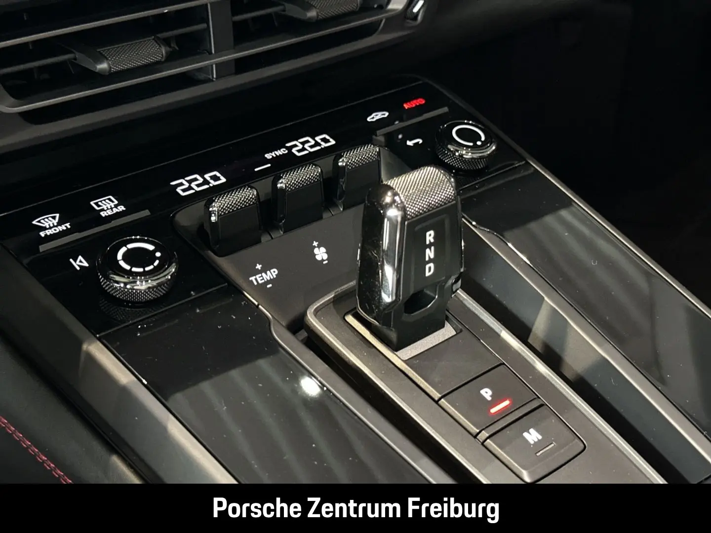 992 911 Carrera 4 GTS Cabriolet