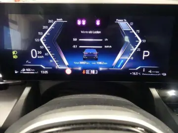 BMW  550 e xDrive PANO HuD ACC 3D-VIEW