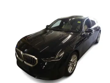 BMW  550 e xDrive PANO HuD ACC 3D-VIEW