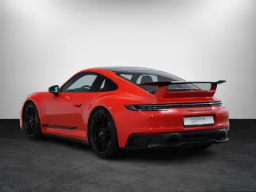 911 Carrera 4 GTS