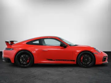 911 Carrera 4 GTS