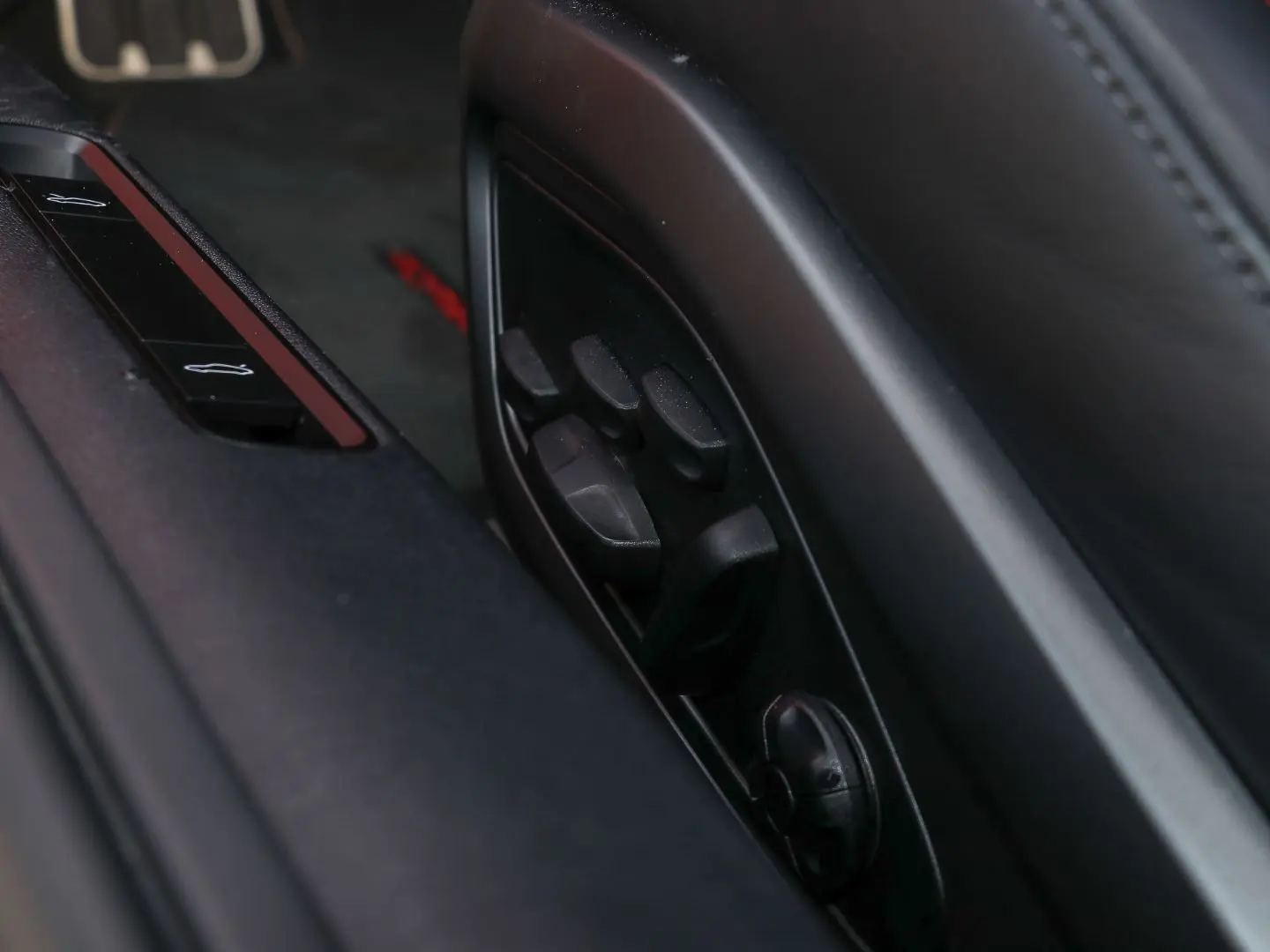 992 911 Carrera 4 GTS