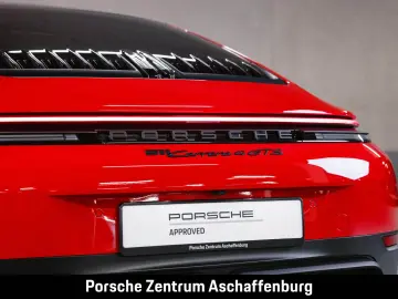911 Carrera 4 GTS