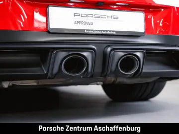 911 Carrera 4 GTS