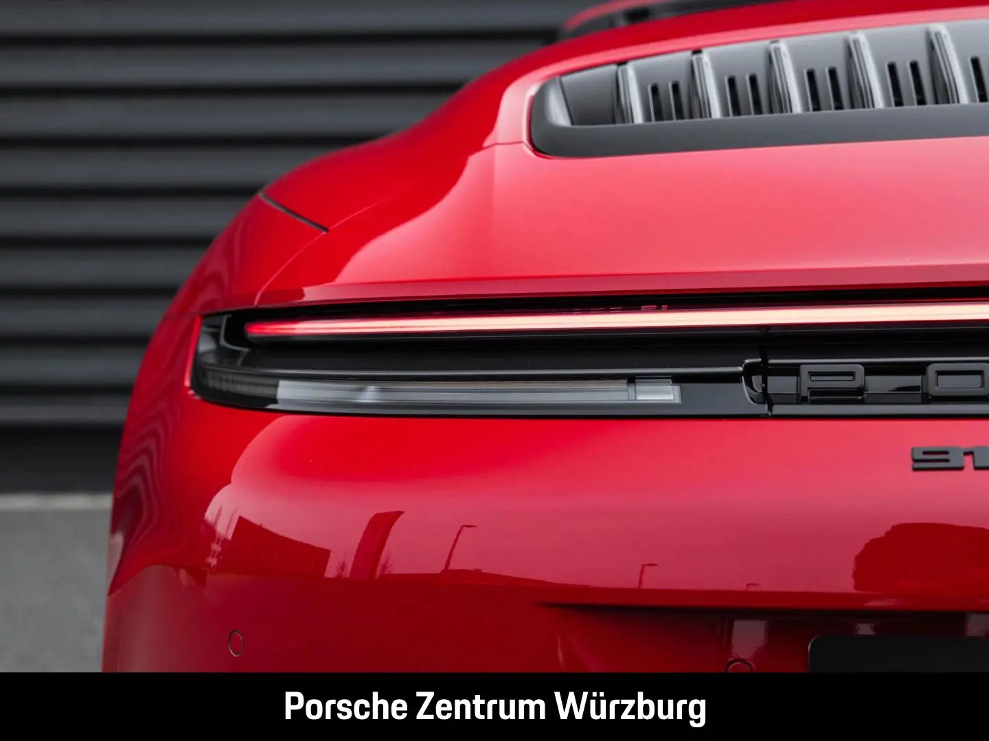 992 911 Carrera 4 GTS Cabrio