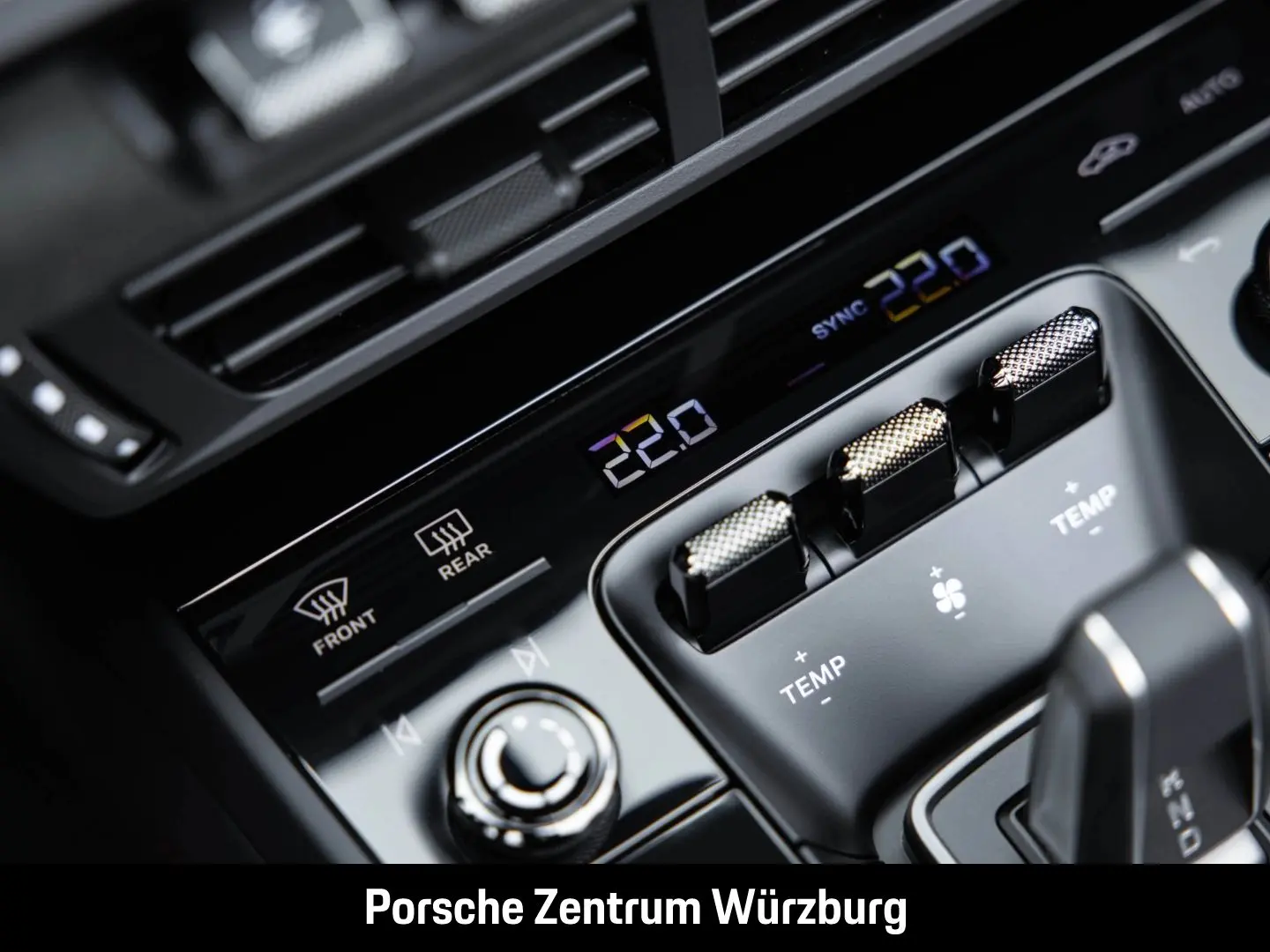 992 911 Carrera 4 GTS Cabrio