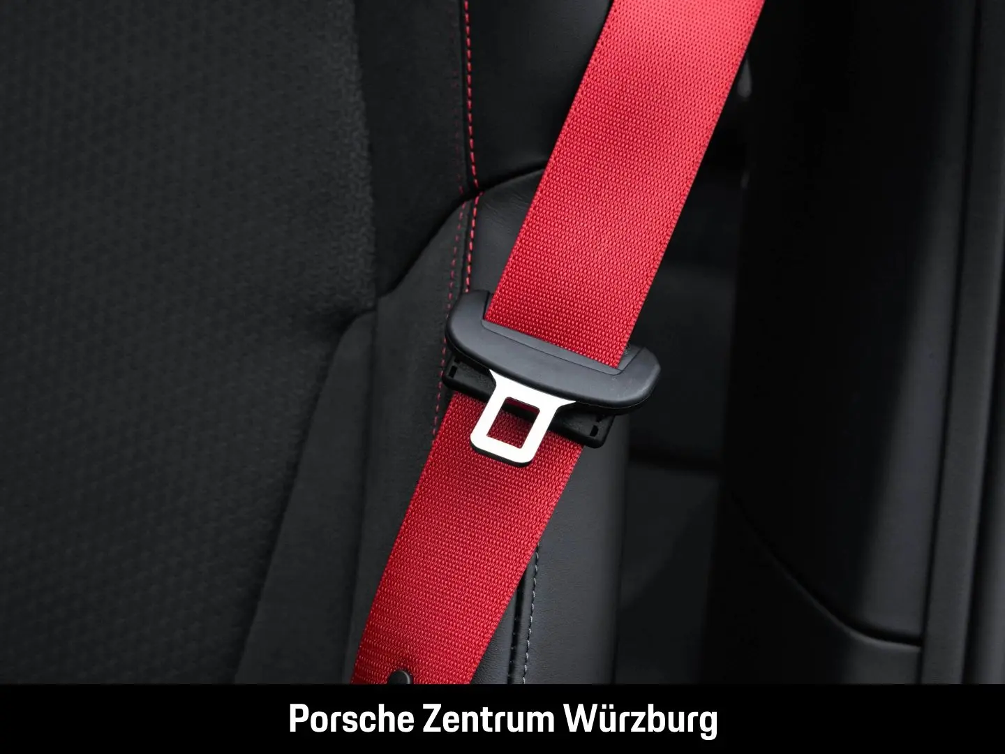 992 911 Carrera 4 GTS Cabrio