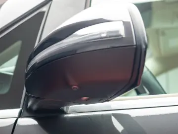 Mercedes-Benz V Class