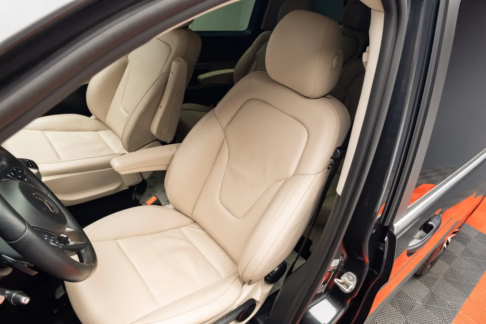 Mercedes-Benz V Class