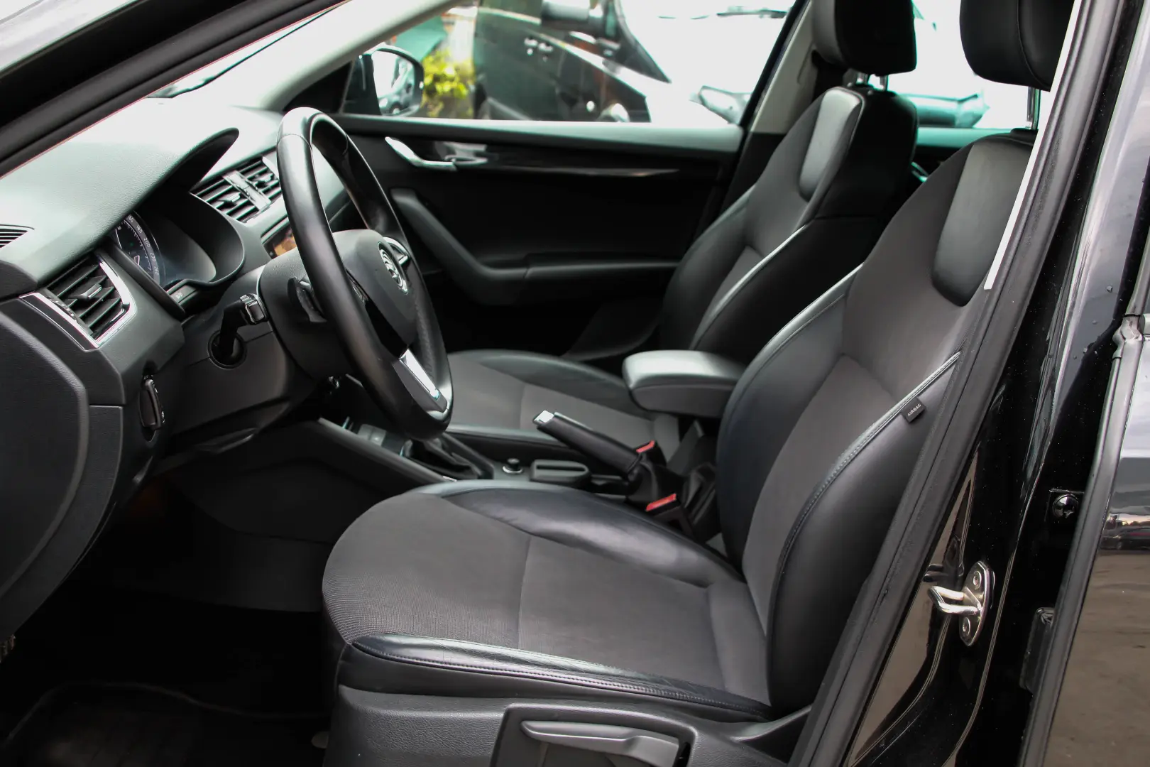 Octavia 3 ELEGANCE 2019  1.6TDI  115Cp  DSG  Euro6