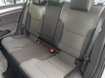 Volkswagen Golf e-Golf Automatik