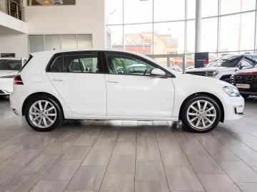 Volkswagen Golf e-Golf Automatik