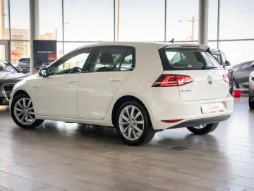 Volkswagen Golf e-Golf Automatik