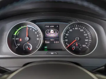 Volkswagen Golf e-Golf Automatik