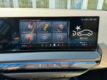 X3 20 d xDrive M Sportpaket Pro Pan 360 K 21 Zol