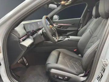 BMW 520 d xDrive Limuzină [M Sport Pro  ACC