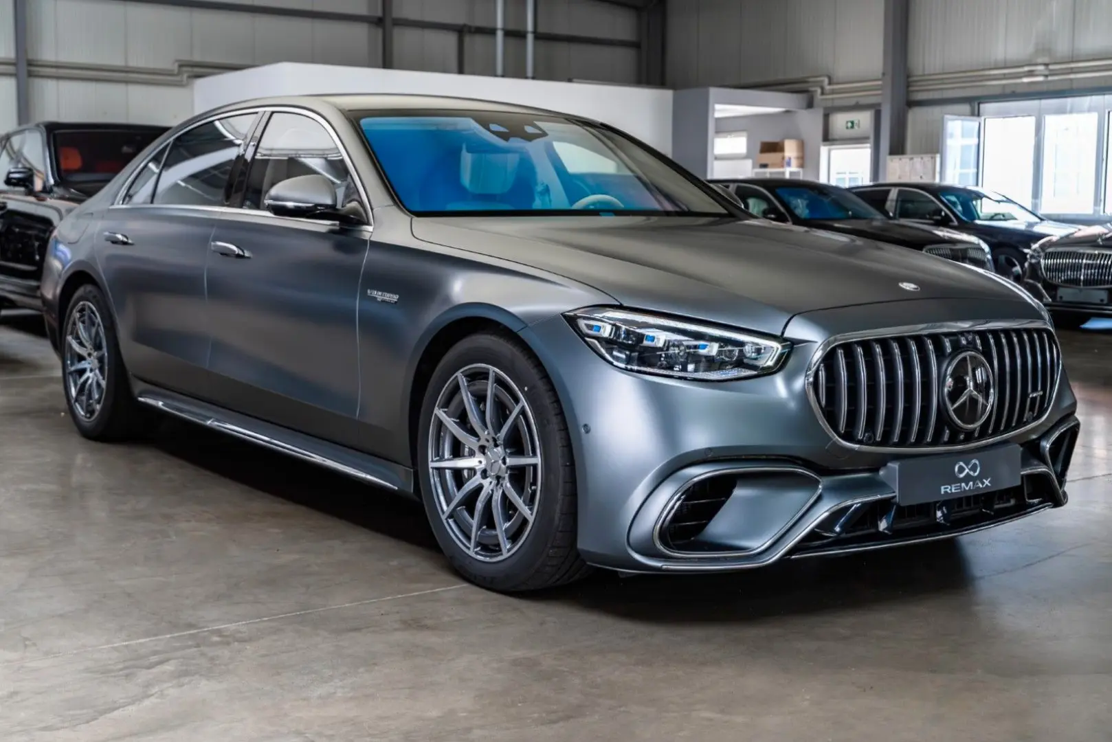 S 63 E AMG Per. Long  Carbon   Only 3720km!