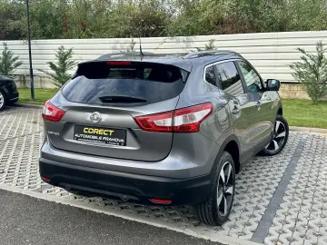 Nissan Qashqai  camera 360  geam panoramic  garantie  rate