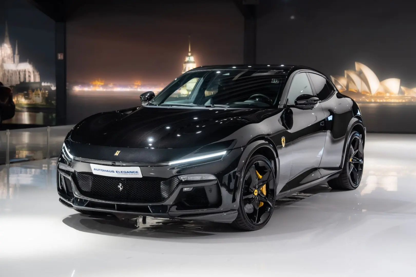 Purosangue CARBON-EXTERIEUR BURMESTER PANO 1-HD