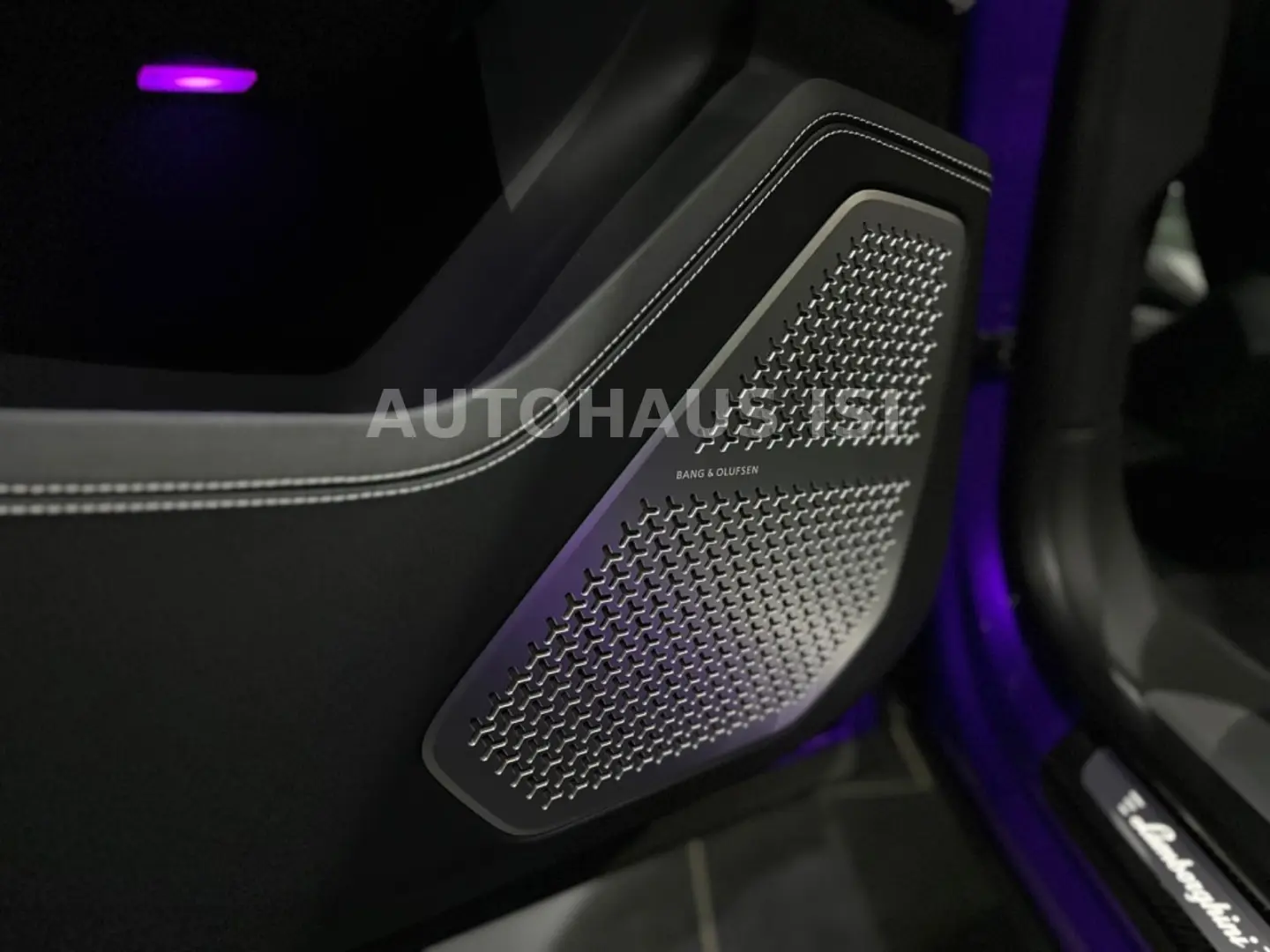 Urus NOVITEC ESTESO WIDEBODY 1 of 1 TV B&O PANO