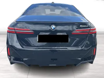 BMW 520 d xDrive M Sport Bowers Wilkins HUD