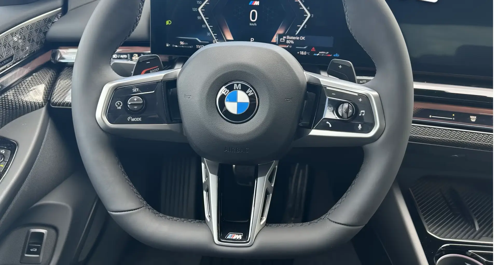 BMW 520 d xDrive M Sport Bowers Wilkins HUD