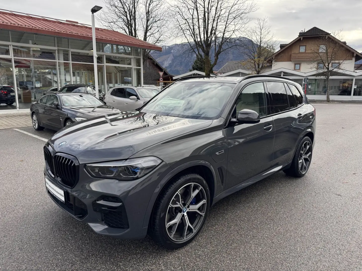 X5 xDrive45e M Sportpaket B&W Surround Head-Up