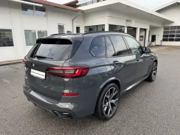 X5 xDrive45e M Sportpaket B&W Surround Head-Up